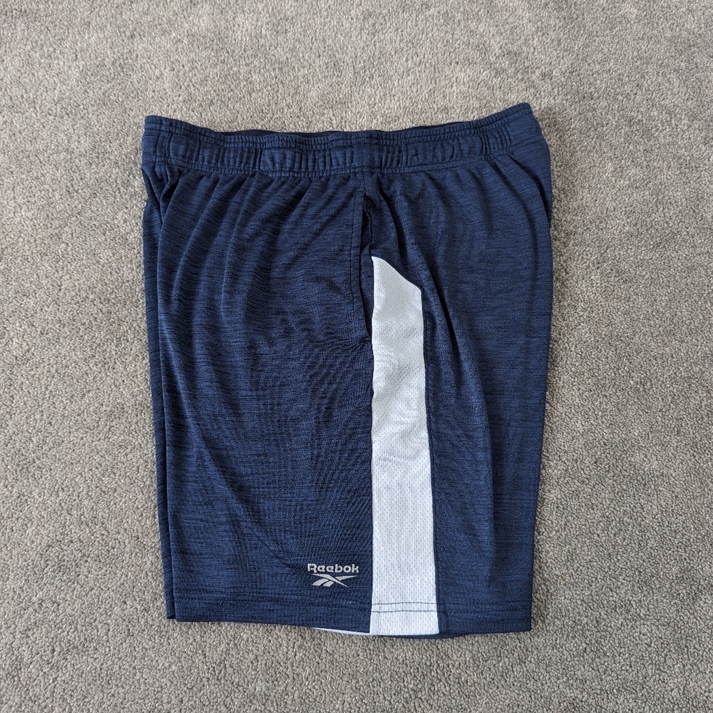 Reebok Men's Athletic Shorts Size Medium Blue Basketball Soccer Football *Flaws
